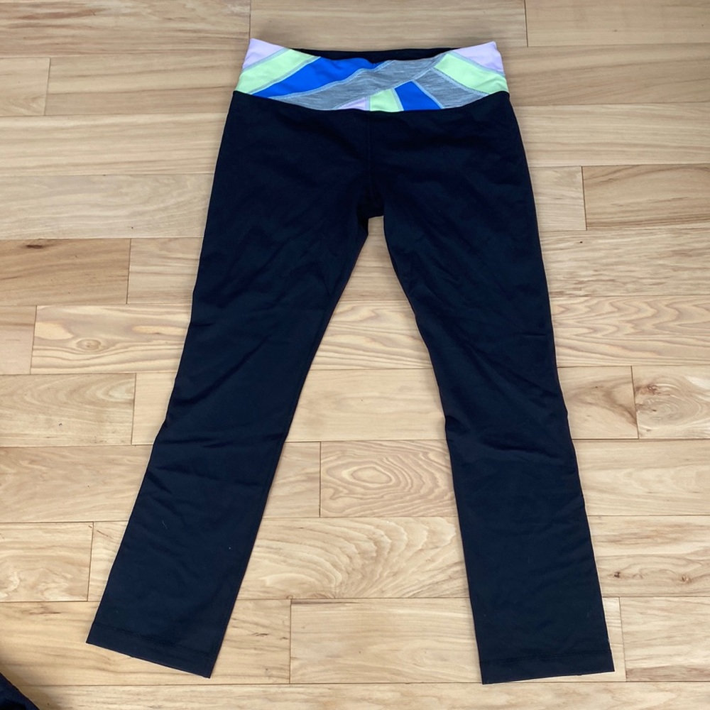 Lululemon Black Capris